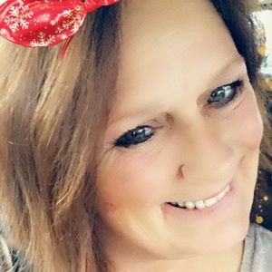 Meet your Posher, Annette